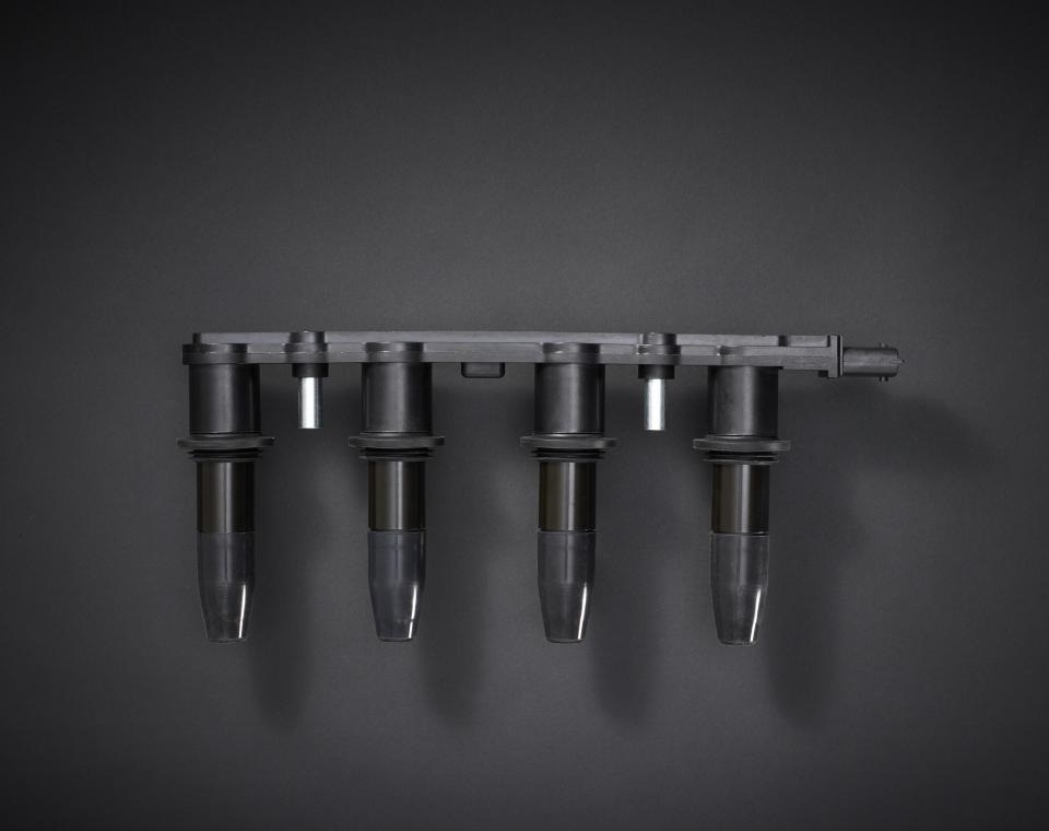 9144a290a_common_rail_-_rail_on_black